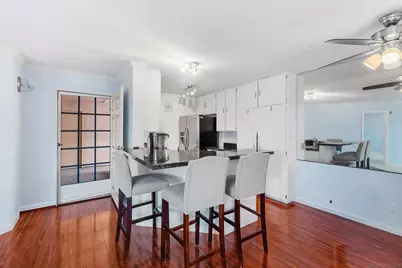  7087 Camino Revueltos #302, San Diego, CA 92111 - Photo 1