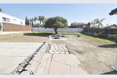  125 Date Street, Chula Vista, CA 91911 - Photo 37