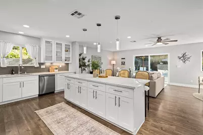  10059 Estrella Dr, La Mesa, CA 91941 - Photo 5