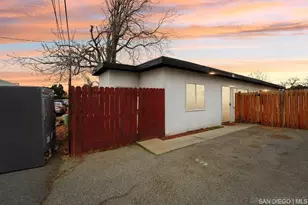 925 Magnolia Ave, Beaumont, CA 92223 - Photo 13