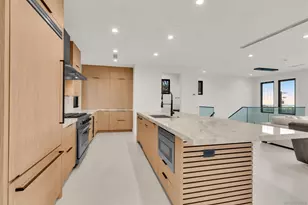 1009 Arcadia Rd, Encinitas, CA 92024 - Photo 9