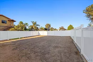 1009 Arcadia Rd, Encinitas, CA 92024 - Photo 35