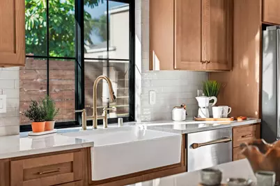  1566 Evergreen St, San Diego, CA 92106 - Photo 7