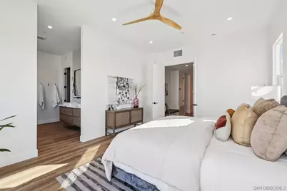  1860 Illion, San Diego, CA 92110 - Photo 25