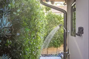 1879 Tahiti Dr, Costa Mesa, CA 92626 - Photo 37