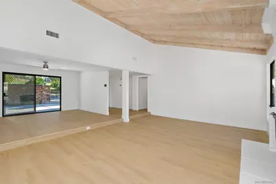  363 Tumble Creek Ln, Fallbrook, CA 92028 - Photo 7