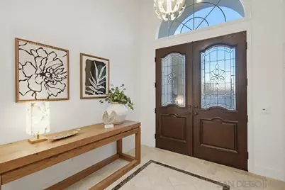  5448 Caminito Bayo, La Jolla, CA 92037 - Photo 5