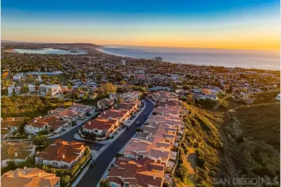  5448 Caminito Bayo, La Jolla, CA 92037 - Photo 49