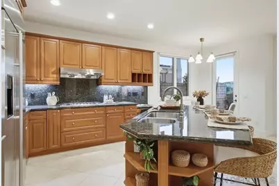  5448 Caminito Bayo, La Jolla, CA 92037 - Photo 13