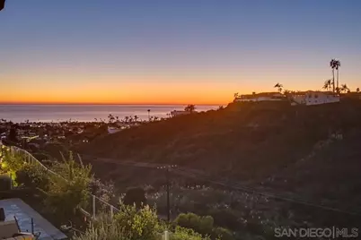  5448 Caminito Bayo, La Jolla, CA 92037 - Photo 45