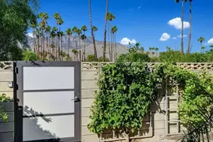 2118 S Gene Autry Trail, Palm Springs, CA 92264 - Photo 49