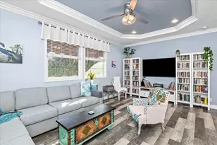 7313 San Luis St, Carlsbad, CA 92011 - Photo 3