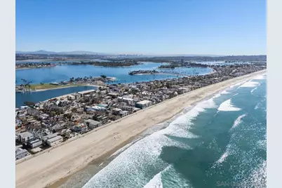  3755 Ocean Front Walk #18, San Diego, CA 92109 - Photo 3