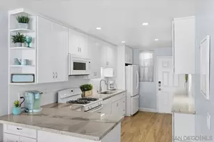 3755 Ocean Front Walk, San Diego, CA 92109 - Photo 17