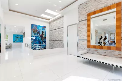  6617 Muirlands Dr, La Jolla, CA 92037 - Photo 9