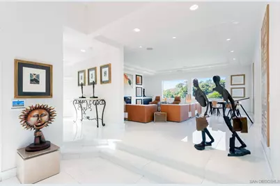  6617 Muirlands Dr, La Jolla, CA 92037 - Photo 11