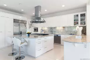 6617 Muirlands Dr, La Jolla, CA 92037 - Photo 27