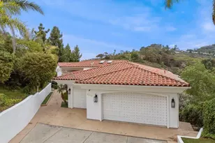 6617 Muirlands Dr, La Jolla, CA 92037 - Photo 5