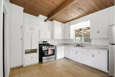  7365 Cornell Ave, La Mesa, CA 91942 - Photo 5