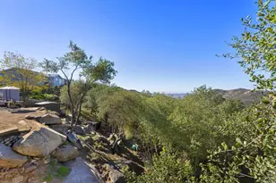 300 Thornton Dr, El Cajon, CA 92021 - Photo 13