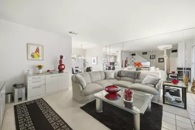  4595 Chateau Drive, San Diego, CA 92117 - Photo 7