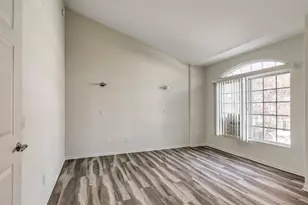 8641 Via Mallorca, La Jolla, CA 92037 - Photo 15