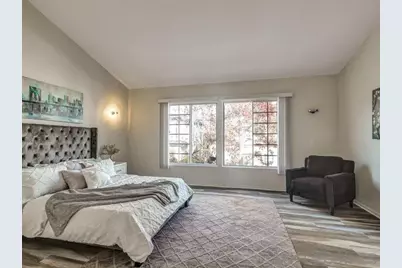  8641 Via Mallorca #F, La Jolla, CA 92037 - Photo 17