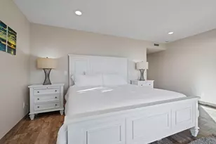 1177 Pacific Beach Dr, San Diego, CA 92109 - Photo 25