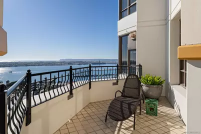  700 W Harbor Dr #2202, San Diego, CA 92101 - Photo 21