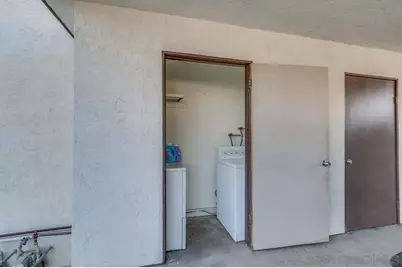  948 Gillespie Dr, Spring Valley, CA 91977 - Photo 9