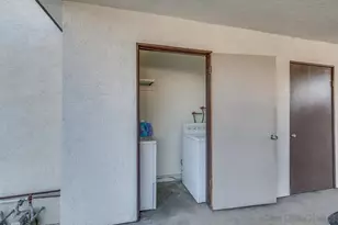 948 Gillespie Dr, Spring Valley, CA 91977 - Photo 9