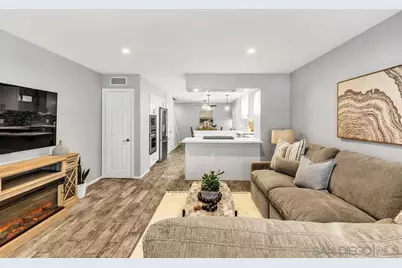  465 Orange Ave., Coronado, CA 92118 - Photo 3