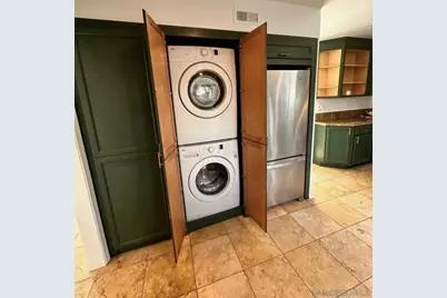  911 Caminito Madrigal #E, Carlsbad, CA 92011 - Photo 15