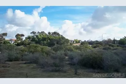  945 E J St, Chula Vista, CA 91910 - Photo 3