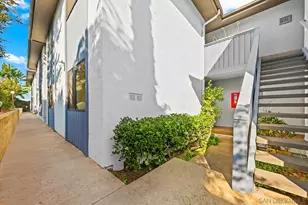 3219 Midway Dr, San Diego, CA 92110 - Photo 3