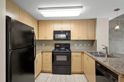  1080 Park Blvd #303, San Diego, CA 92101 - Photo 9