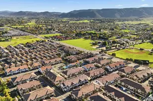 24120 Dolcetto Ave, Murrieta, CA 92562 - Photo 21