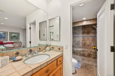  7215 Daffodil Pl, Carlsbad, CA 92011 - Photo 29