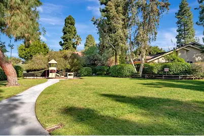  1480 Bridgeview Dr, San Diego, CA 92105 - Photo 27