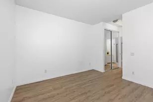 10878 Sabre Hill Dr, San Diego, CA 92128 - Photo 21