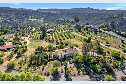  13747-49 Little Pond Rd, Valley Center, CA 92082 - Photo 33