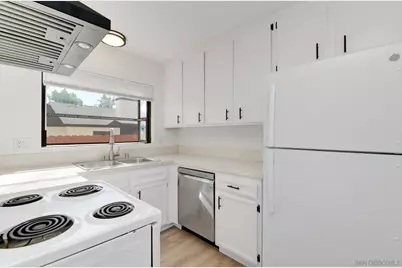  5865 Reo Ter #B, San Diego, CA 92139 - Photo 11