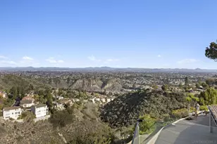 2448 Sagebrush Ct, La Jolla, CA 92037 - Photo 23