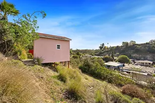 6371 Celia Vista Dr, San Diego, CA 92115 - Photo 25