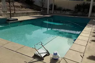 39660 Bordeaux Pl, Murrieta, CA 92562 - Photo 11