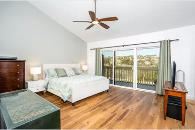  4718 Amberwood Ct, Carlsbad, CA 92008 - Photo 17