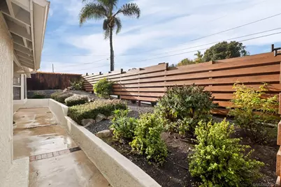  2713 Lancelot Dr, Oceanside, CA 92054 - Photo 33