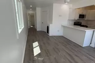 2033 Garnet Ave, Pacific Beach, CA 92109 - Photo 37