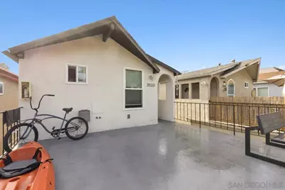  2033 Garnet Ave, Pacific Beach, CA 92109 - Photo 7