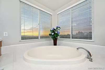  29190 Crystal Ridge Ct, Escondido, CA 92026 - Photo 23